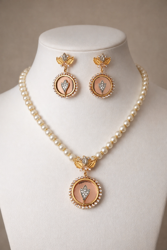 Rose Gold Pearl Leaf Pendant Set