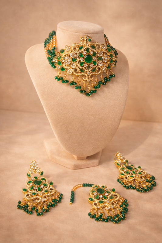 Emerald Green Kundan Choker Set